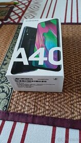 Prodám mobil Samsung A40
