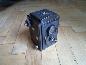 Starožitný fotoaparát Brillant Voigtlander (box)
