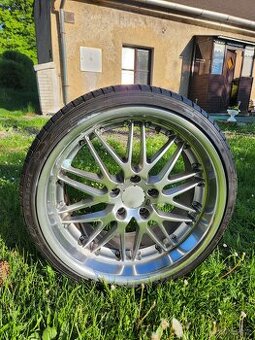 Alu kola 5x120 límce