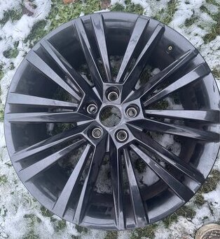 Alu disk Škoda Canopus 5x112, 8jx19, et44