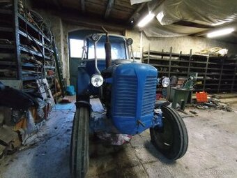 Prodám zcela plně funkční traktor Zetor Super 35.
