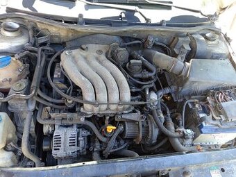 Motor 2.0 benzín 85kw škoda Octavia