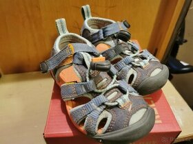Keen seacamp Ii cnx sandálky veľ.24