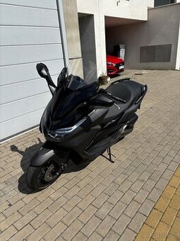 Honda forza125