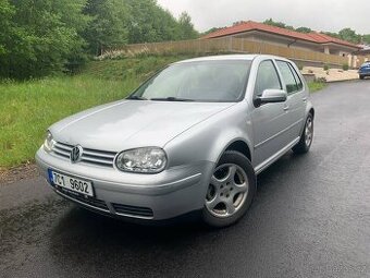 Volkswagen Golf 1.4 16V