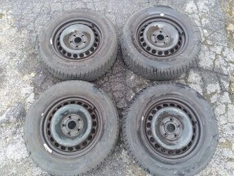 KOMPLET ZIMNÍ KOLA 195/65R15 8mm