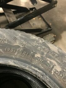 ZIMNÍ PNEU DUNLOP 195/65 R15