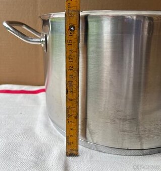 Prodám gastro hrnec Sving indukce - 1