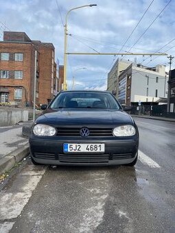 Golf 4