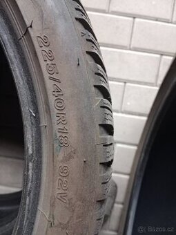 Zimní pneu firestone 225/40/18 - 1