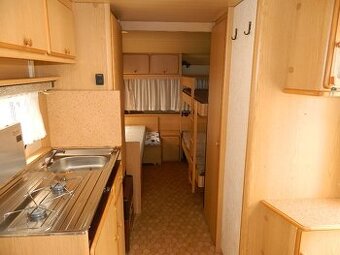 Karavan Knaus