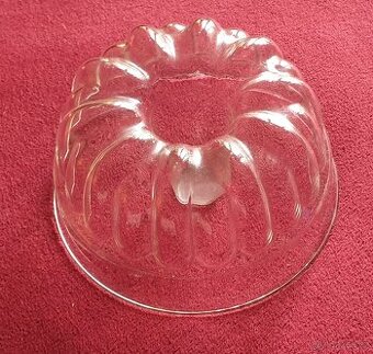 skleněná forma na bábovku 21cm