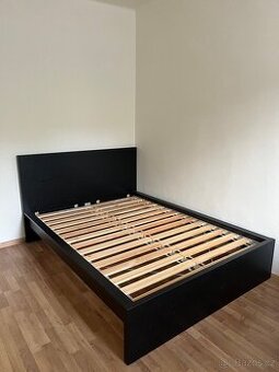 MALM rám postele + středový nosník a laťkový rošt