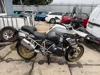 Bmw R 1200 GS LC rv:2014/1 najeto:79tis Havarované