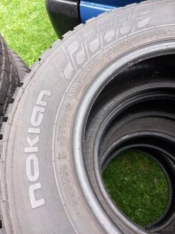 235/65R16c
