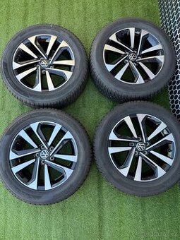 Volkswagen Tiguan II - TOP ZIMNÍ SADA 235/55 R17 ORIGINÁL