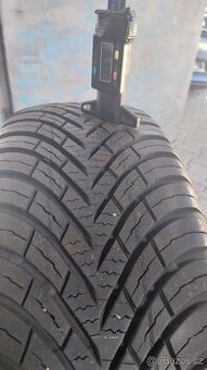 Prodám 2 x pneu Vredestein 185/65/15