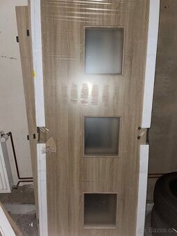 Interiérové dveře s dřevodekorem (dub sonoma)