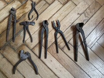 Staré kleště kovářské