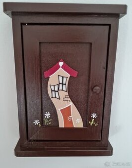 schránka na klíče