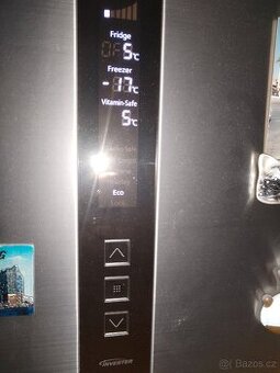 Lednice s mrazákem Panasonic