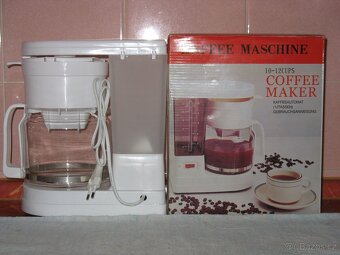 Kávovar kávovar překapávací,