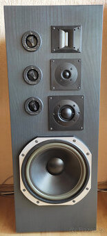 4 pásmové sloupové reproboxy