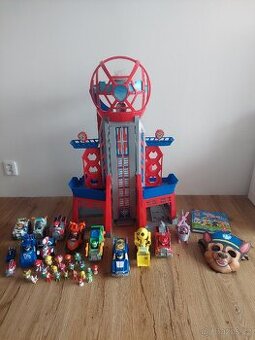 Věž tlapková patrola, auta, postavičky, puzzle, kostým