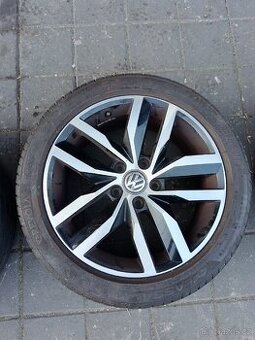 Originál 5x112 R17 VW golf VII