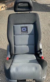 Prodám NOVÉ zadní sedačky, různé vzory na vozy VW Sharan.