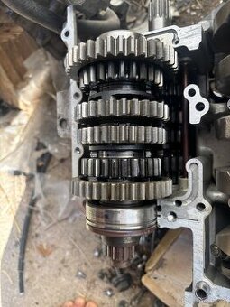 Prevodovka na Yamaha R6 03-05 j509E