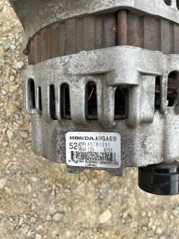 Alternátor Honda Civic 8g