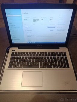 Notebook Asus R556LD