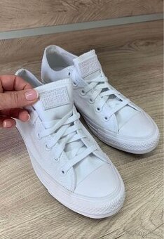 Dámské Converse bílé tenisky 38