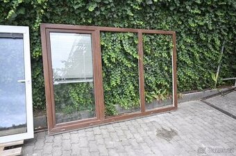 elká plastoá okna s dvojsklem + koupelové okn