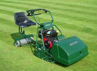 Vřetenová sekačka atco