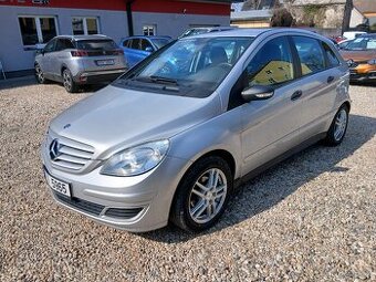 Mercedes-Benz B 150i 70KW ČR+ Zimní kola, Classic