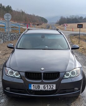 BMW 330xd (E91) 4x4 – motor M57, Bohatá výbava