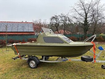 Kajutová loď/ člun - nový