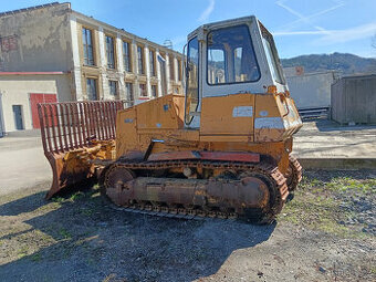 Dozer Liebherr PR 172 -