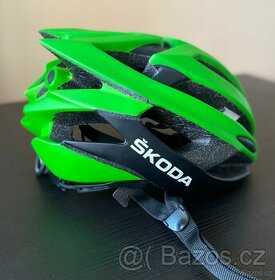 Cyklistická helma ŠKODA - M (52 - 58 cm)