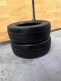 Zimní pneu 215/65 r16c