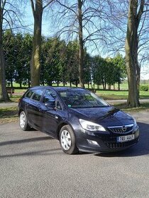 Prodám Opel Astra Kombi 1.7 CDTI 81 kW Diesel