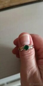 Dámský lesklý prsten s přírodním zirkonem