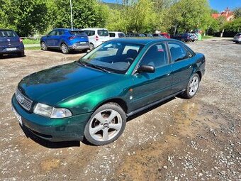 Audi A4 1.6i