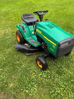 Zahradni traktor
