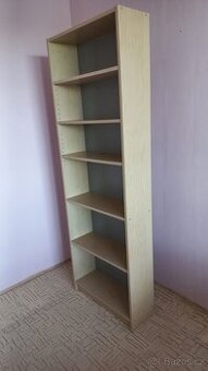 Knihovna z Ikea