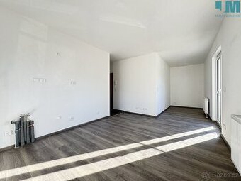 Moderní byt 1+kk 29 m2 s vlastní zahradou a parkovacím stání - 1