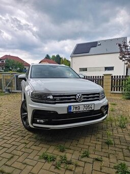 VW Tiguan Allspace R-line