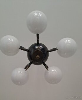 Lustr - 1